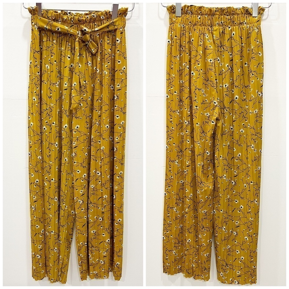 Jon & Anna Contemporary Paperbag Waist Pleated Floral Mustard Belted Pants Small